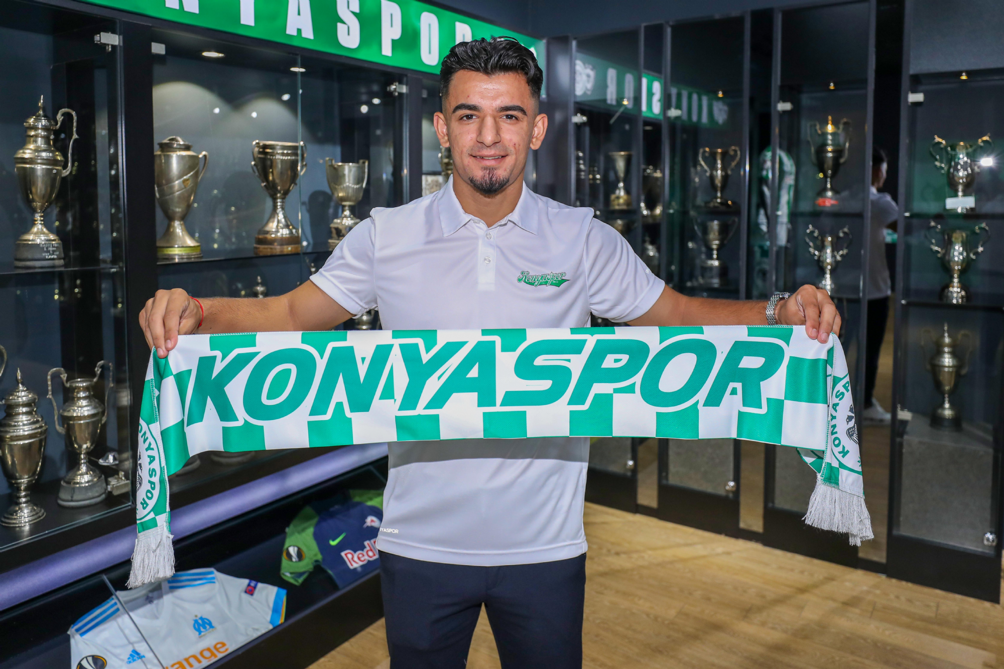 Konyaspor, genç forvetini duyurdu