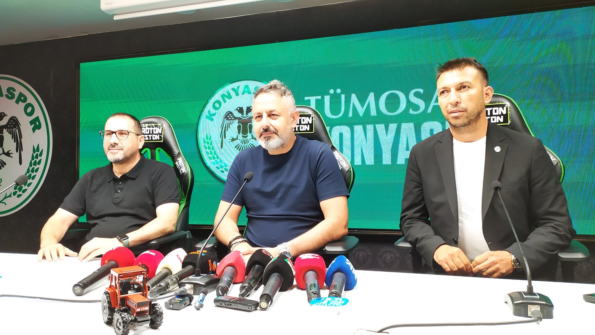 Konyaspor yönetiminde hayal kırıklığı yaşanıyor! Kombinelerde beklentiler karşılanmadı