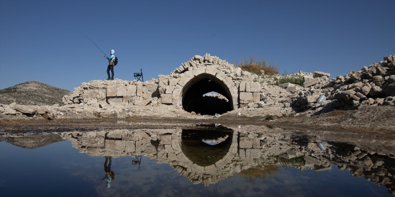 Konya'da barajda su çekildi, tarih gün yüzüne çıktı