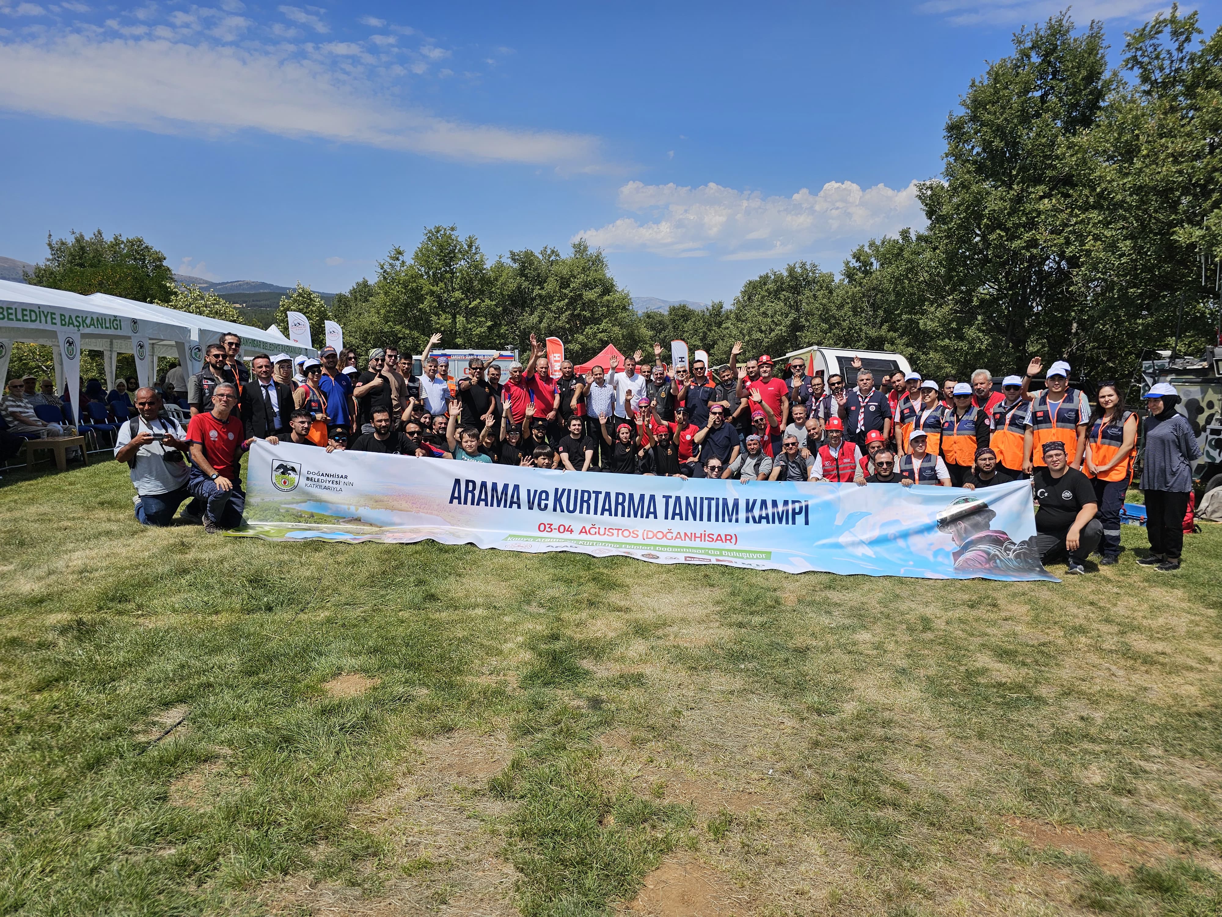 "Arama ve Kurtarma ekipleri Doğanhisar'da buluştu"