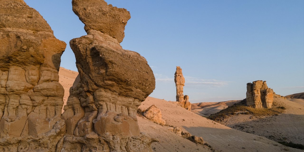 Konya'da çölü andıran eşsiz güzellik: Kuşça Peribacaları