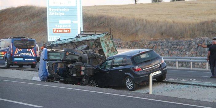 Konya'da kazada sıkışan traktör sürücüsü hayatını kaybetti
