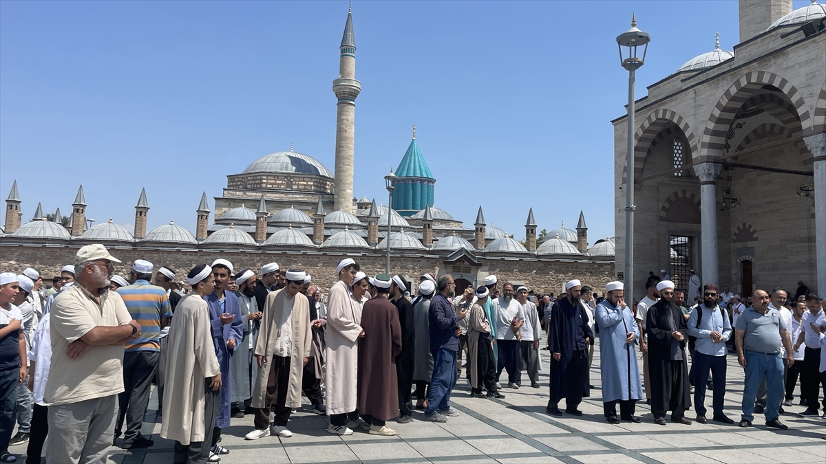 "Ümmet olmayı becermezsek katliamlar olağan olarak devam edecektir"