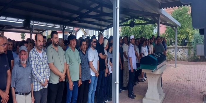 Eski belediye başkanı Konya'da defnedildi