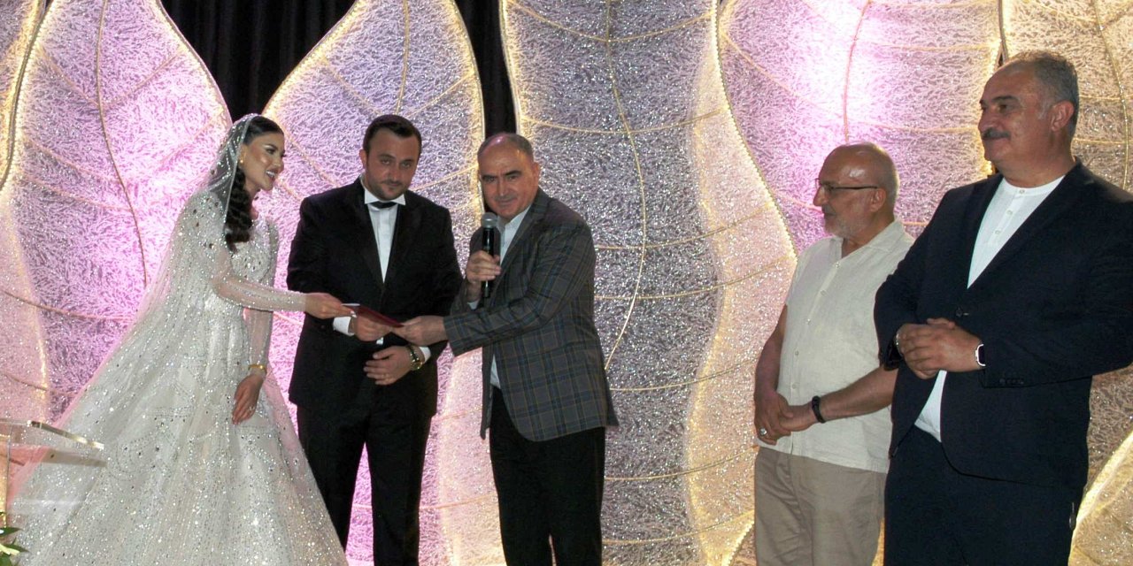 Can ile Çalışkan ailelerinin mutlu günü