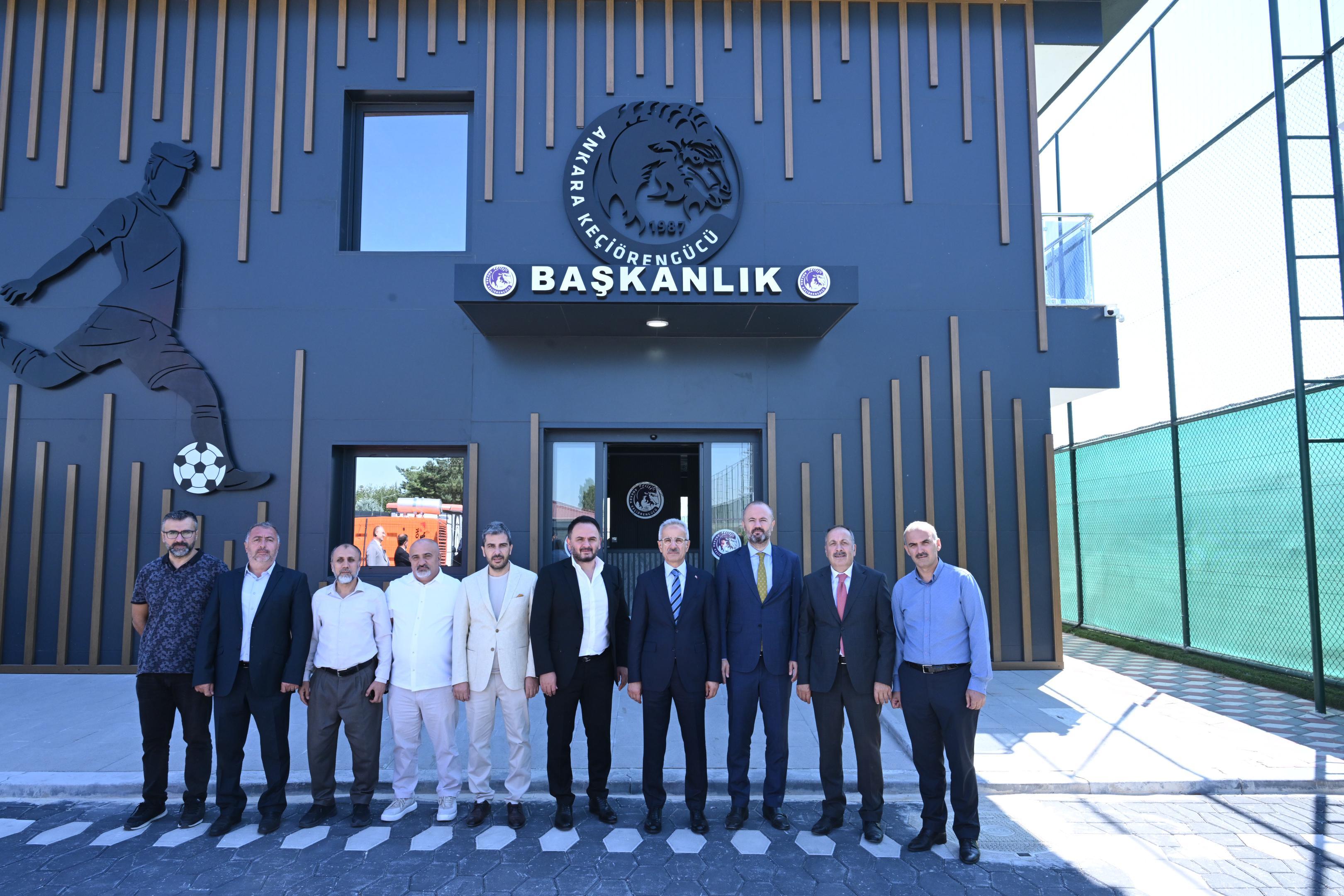 "Günlük ortalama 9 bin 500 gönderi buradan dağıtıma çıkıyor"