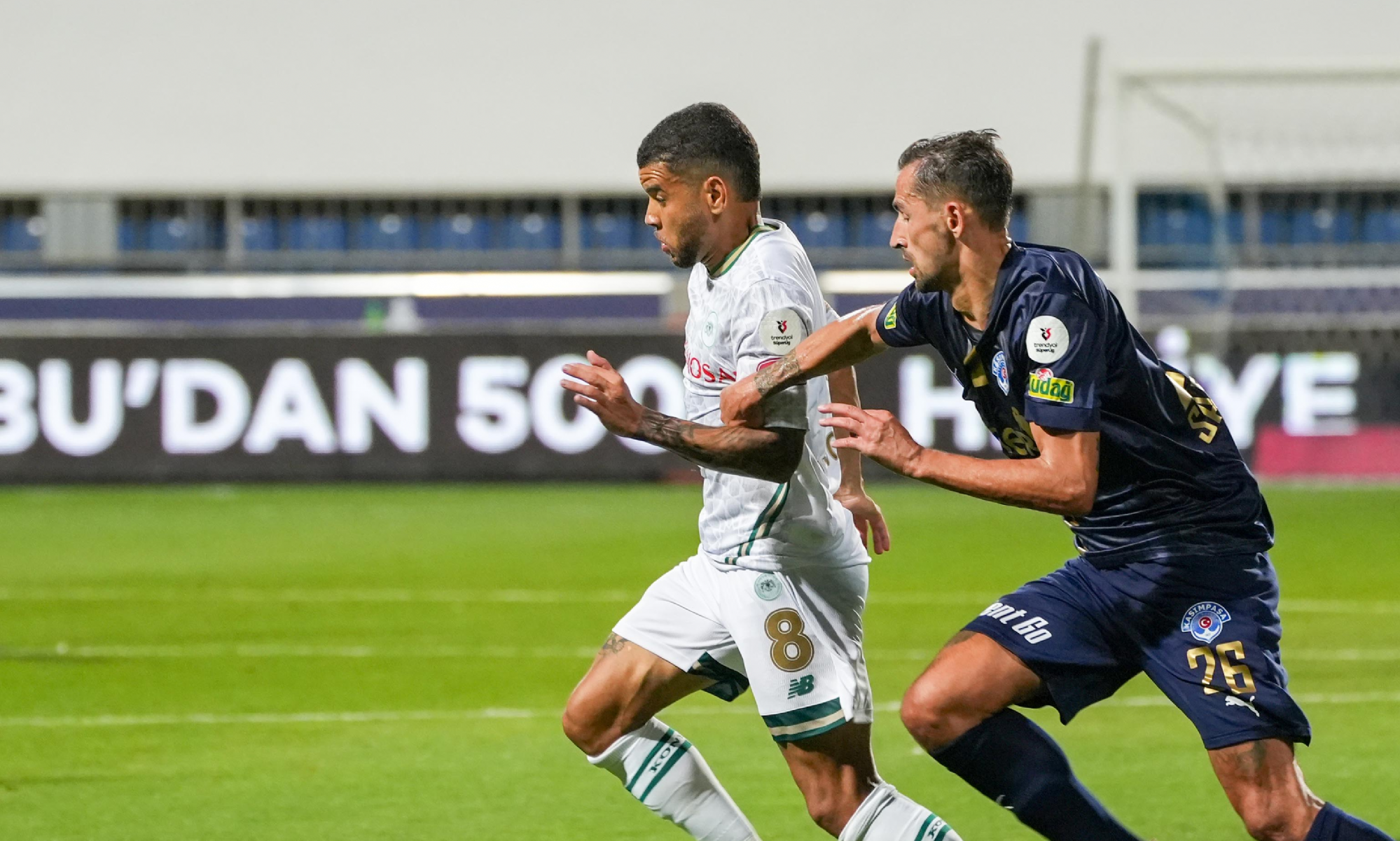 Galatasaray maçı öncesi taraftarın gözü yeni isimlere döndü! Kasımpaşa maçının performansı bekleniyor