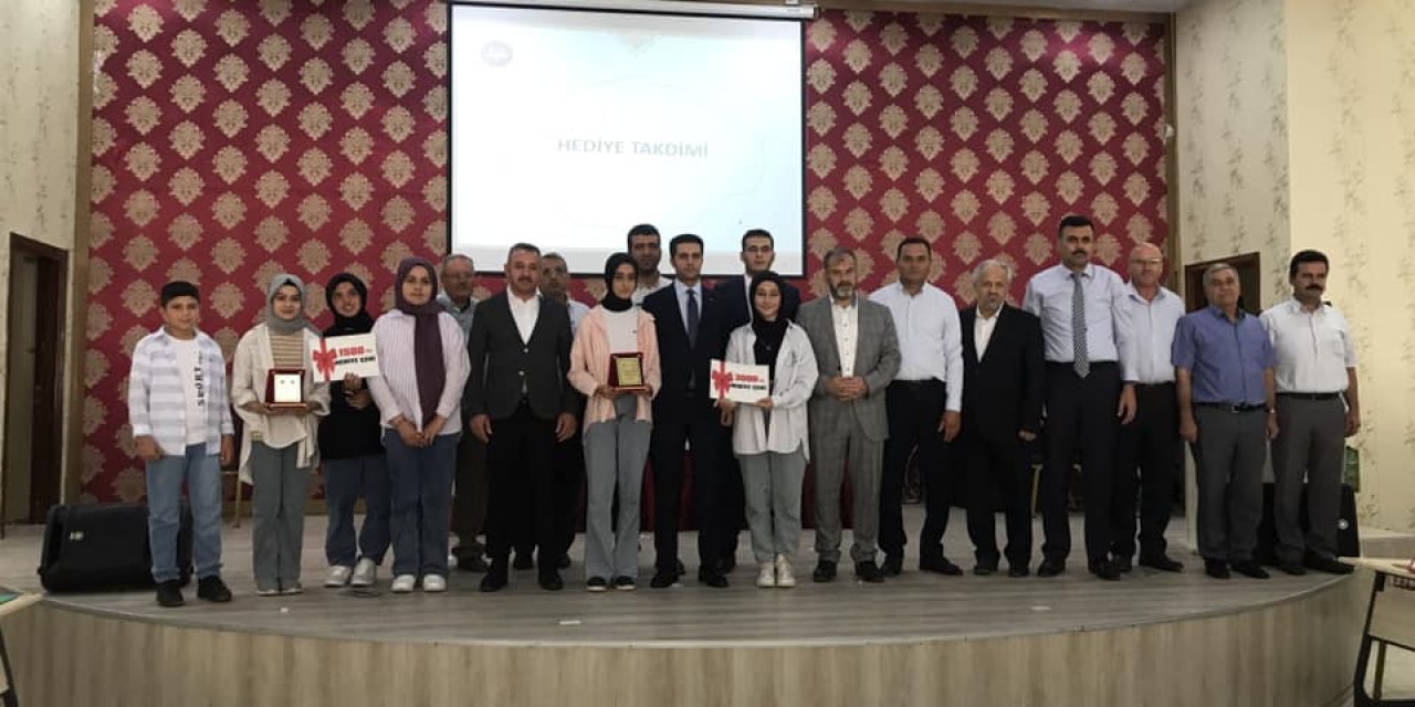 Altınekin’de Yaz Kur'an Kursları öğrencileri arasında bilgi yarışması