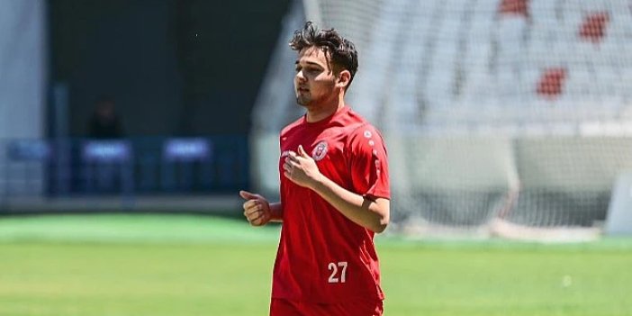 19 yaşındaki genç oyuncu Konya'ya döndü!