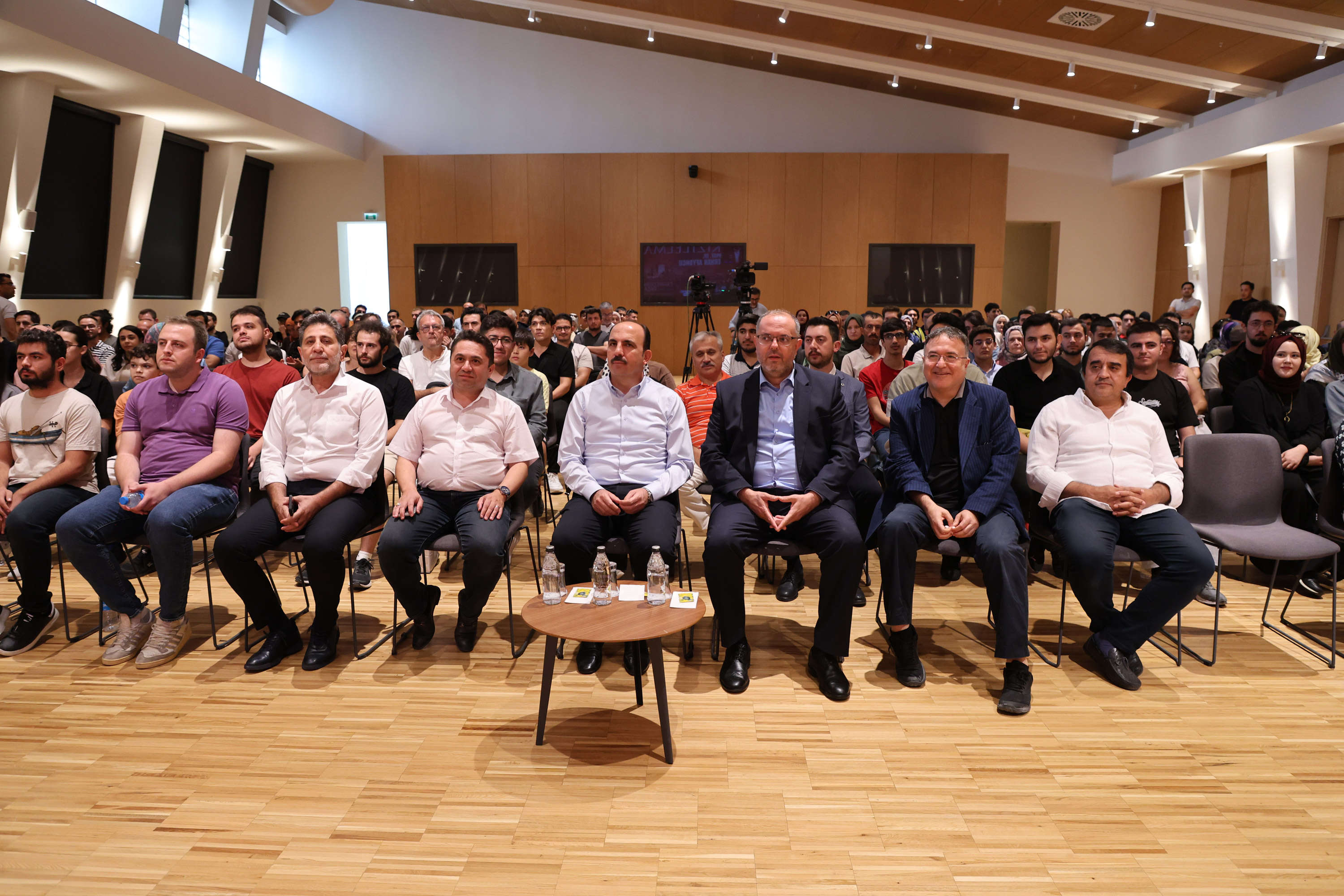 "Türkiye şu anda sessiz bir devrim yaşıyor"