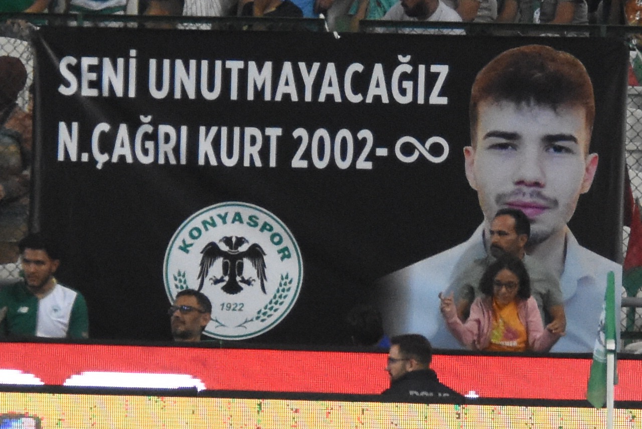 Konyaspor taraftarı Necati Çağrı Kurt'u unutmadı!