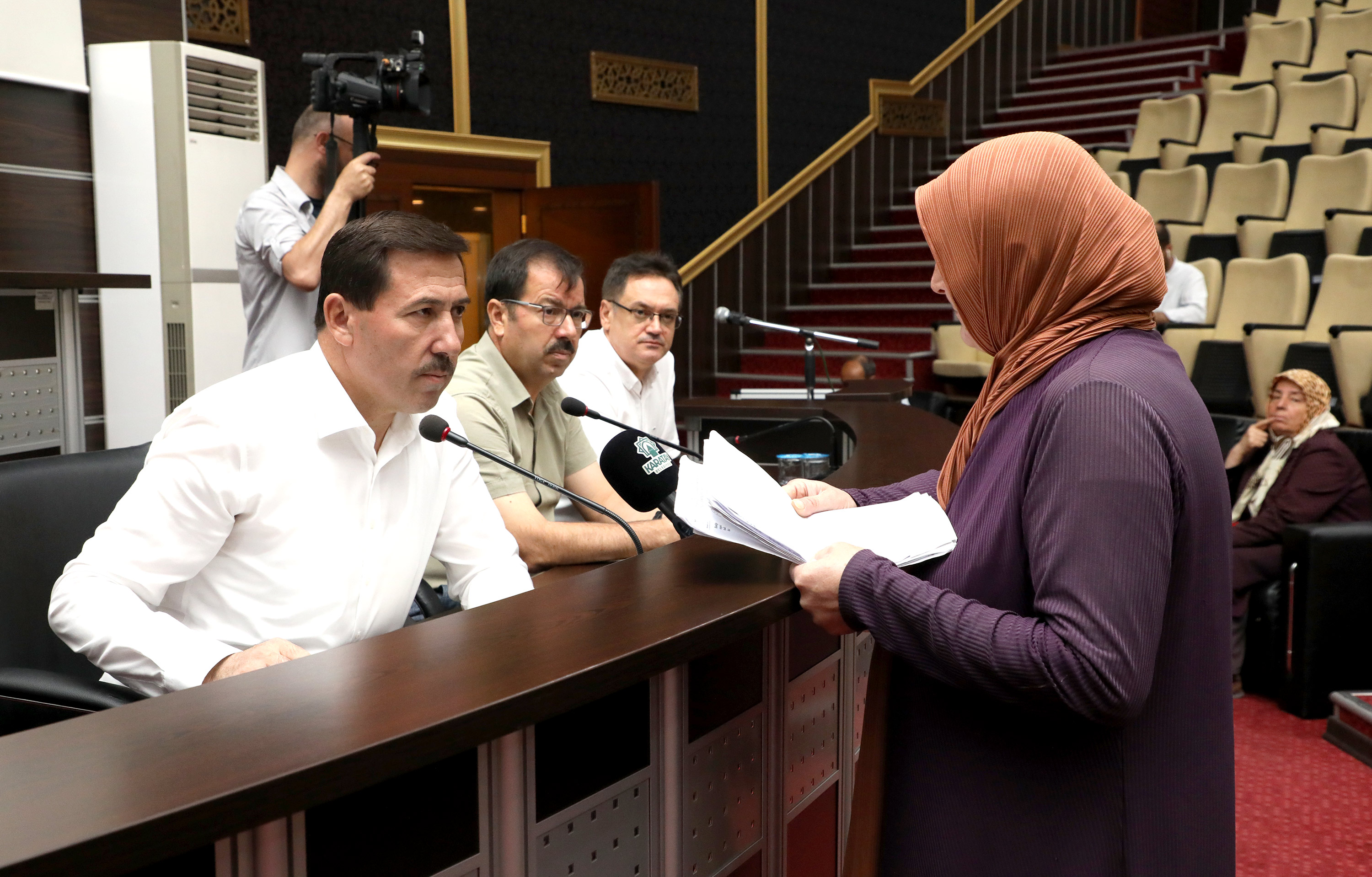 Hasan Kılca, “Karatay Söz Meclisleri”nde vatandaşlarla bir araya geldi