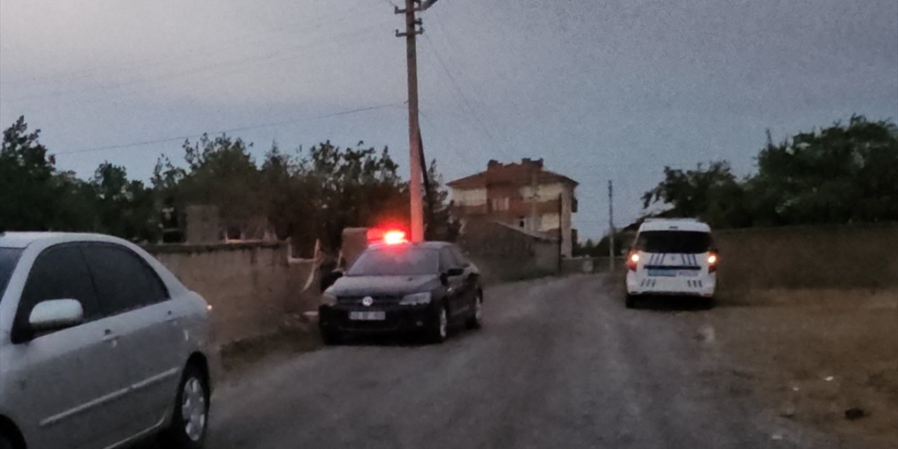 Konya'da vahşet: 5 yaşındaki kızını öldürdü, eşini de yaraladı