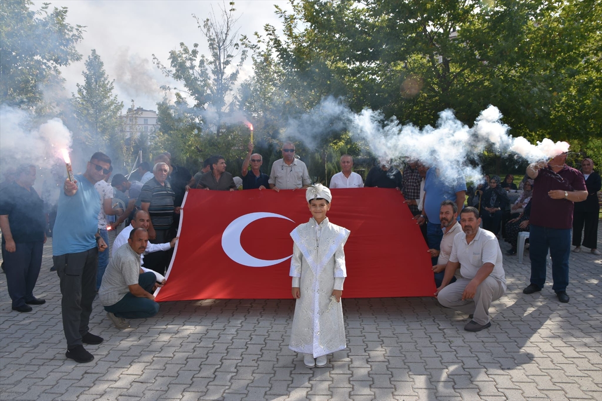 Konya'da şehit oğlu için sünnet töreni düzenlendi