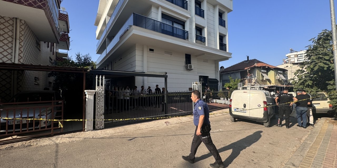 Kuyumcuya silahlı saldırı: 1 yaralı