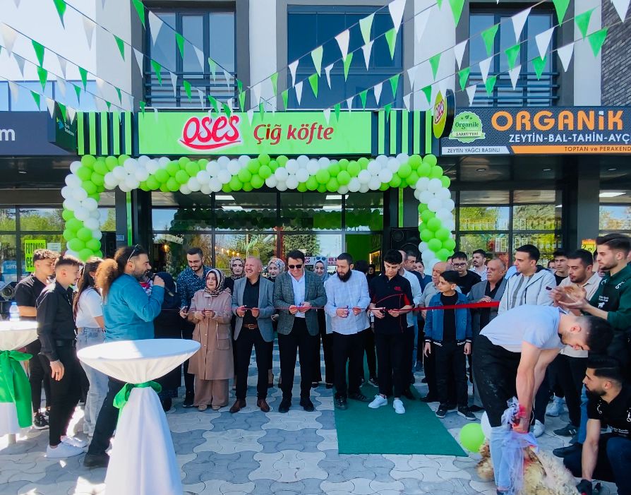 Oses Çiğ Köfte Konya’da 92. şubesini açtı