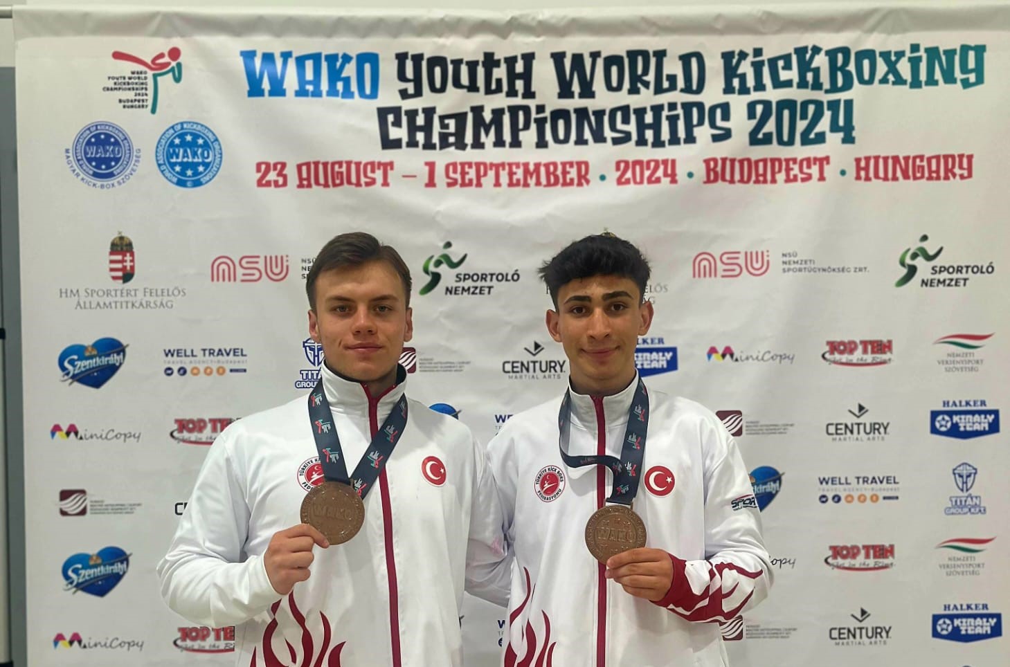 Meramlı sporcular madalyaya doymuyor