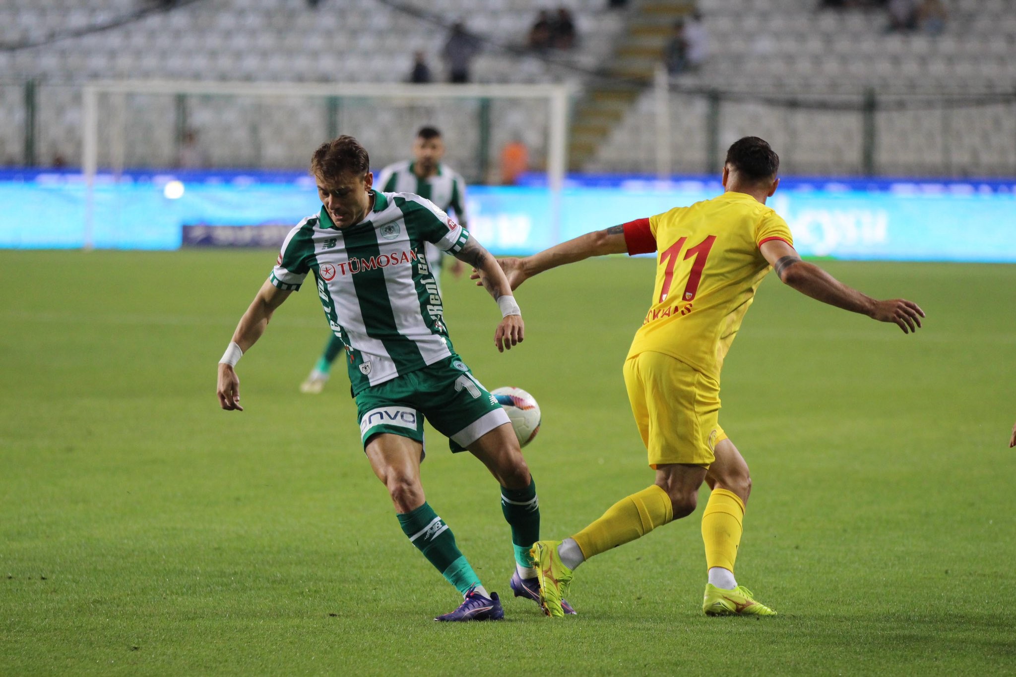 Konyaspor'da oyuncular Ali Çamdalı hakkında ne düşünüyor? Yusuf Erdoğan, eleştirileri yanıtladı
