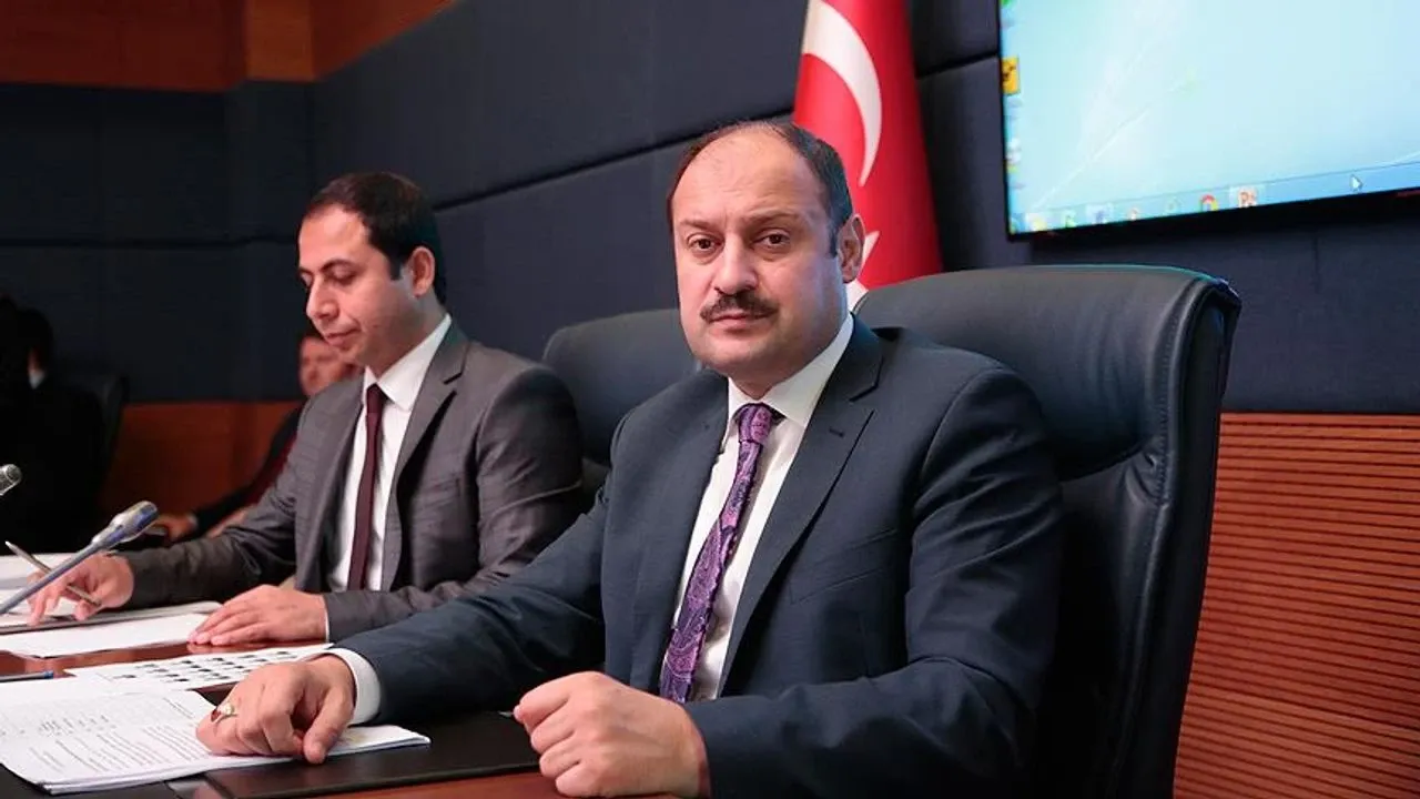 YRP'de istifa dalgası! Büyükşehir Belediye Başkanı istifa etti!