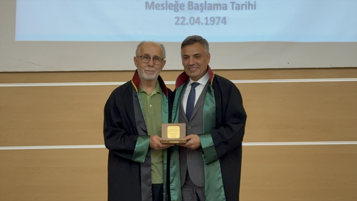 Konya’da avukatlar için ödül töreni düzenlendi