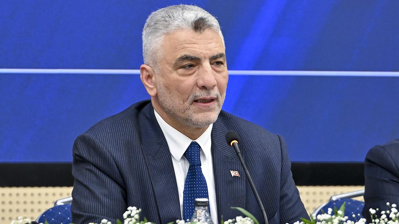 "E-ihracatın payını yüzde 10'a çıkaracağız"