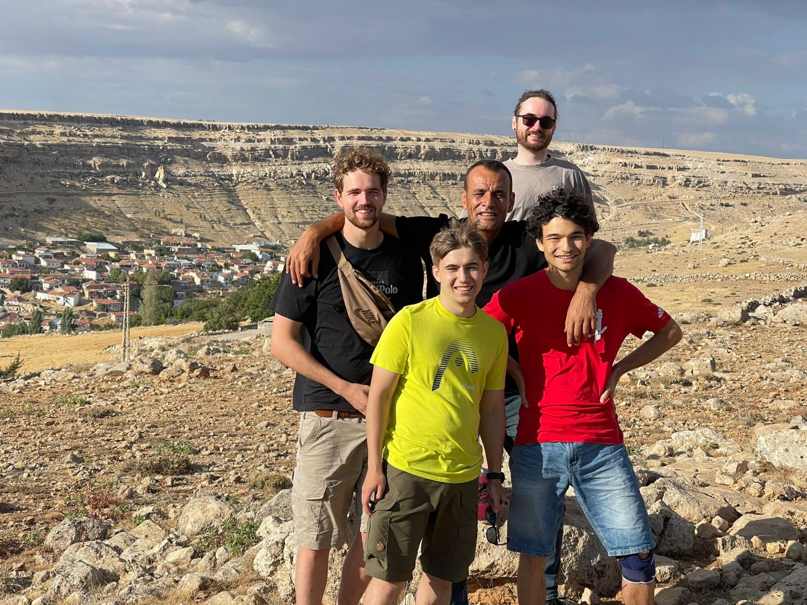 Almanya’da yaşayan Türk aile Alman arkadaşlarına Türkiye’yi gezdiriyor