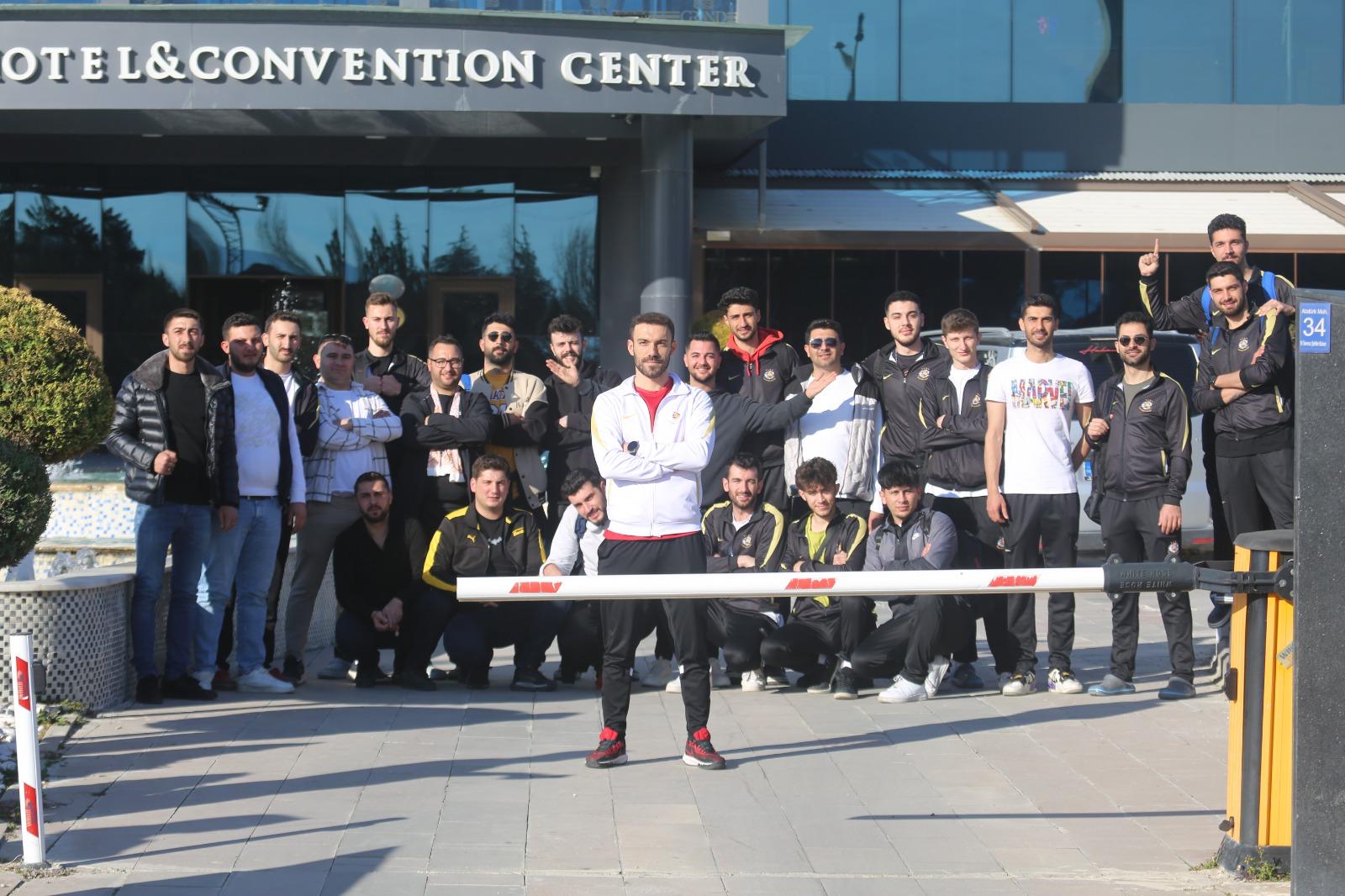 Karapınar Alba Voleybol Kulübü adından söz ettiriyor! Bölgeselden 1.lige adım adım