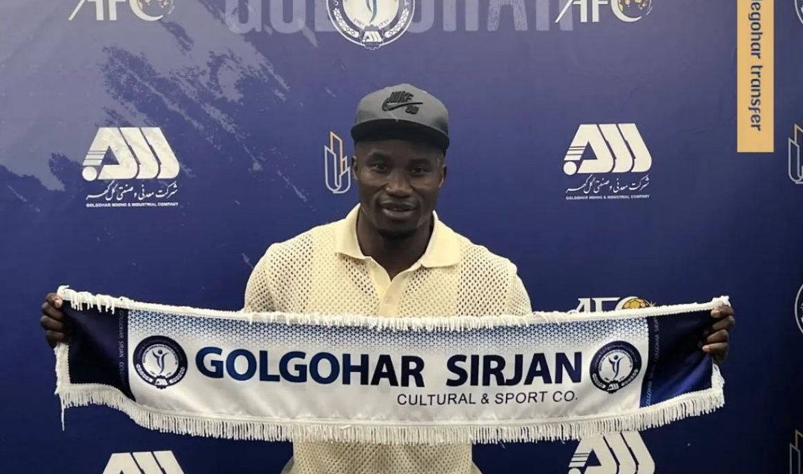 Konyaspor'da beklenen ayrılık gerçekleşti! Sambou İran'a transfer oldu