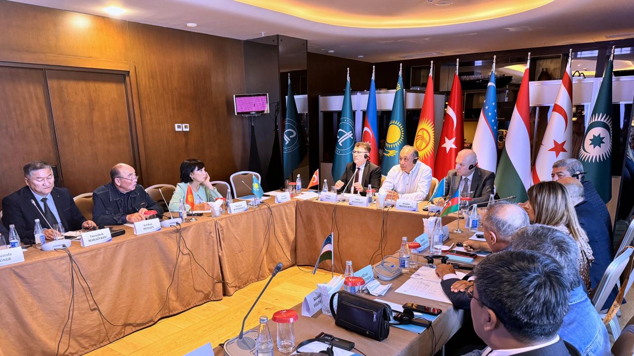 "Ortak Türk alfabesi Türk halklarının dilsel mirasını da koruyor"