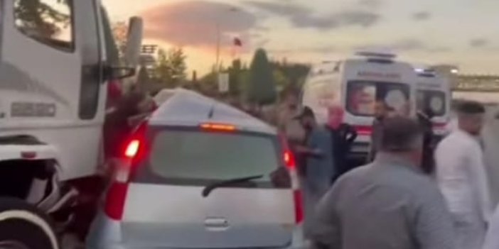 TIR OTOMOBİLİ METRELERCE SÜRÜKLEDİ! Konya'da feci kaza: 1 ölü