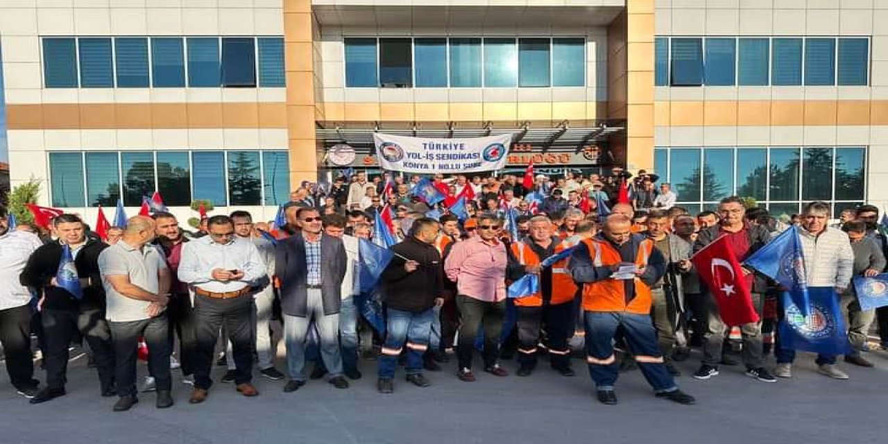 Karayolları işçileri seslerini duyurma adına tek yürek oldu