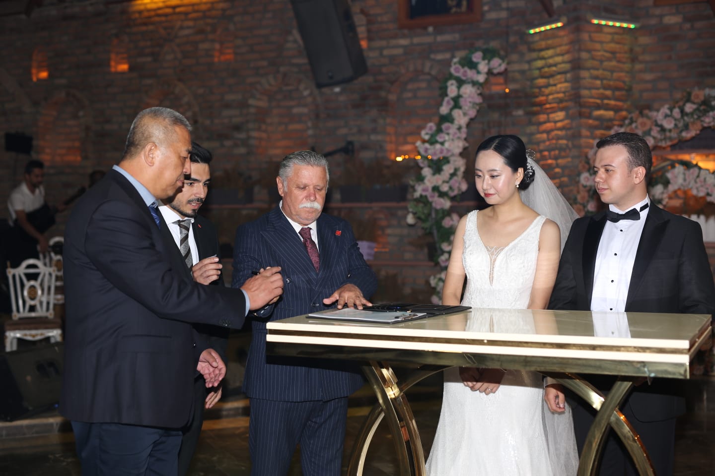 Çin’li Öğretmen Yanxin Konya’ya gelin geldi