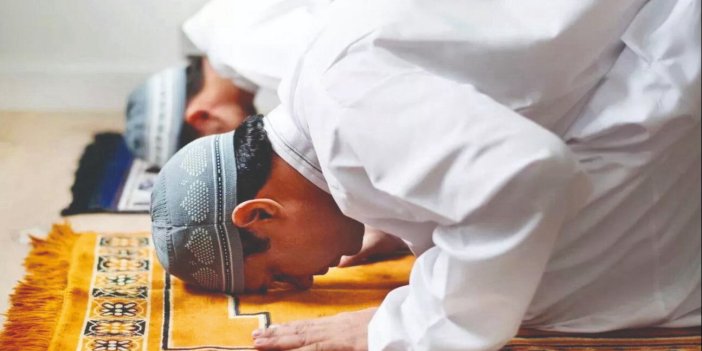 TÜRKİYE'NİN YÜZDE 44'Ü HİÇ NAMAZ KILMIYORMUŞ! Kılanların oranı ise düşüyor!