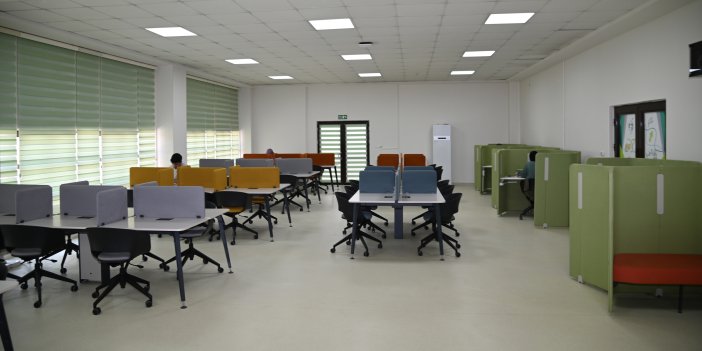 SELÇUKLU'DA EĞİTİM ALANINDAKİ DÖNÜŞÜMÜN SİMGESİ Konya'nın hizmetine sunuldu