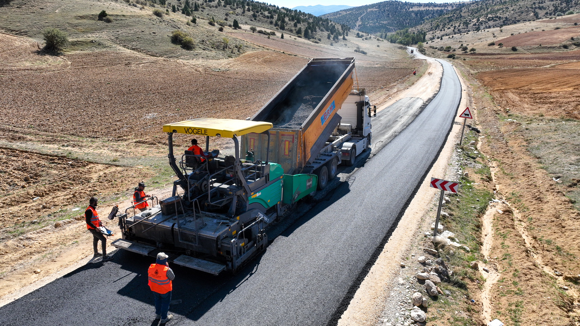 Selçuklu belediyesi bağlantı yollarının standardını yükseltiyor