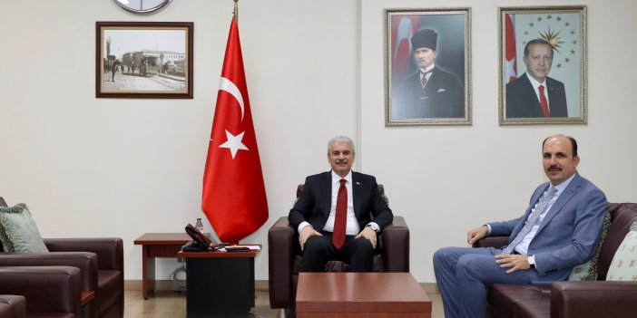 Uğur İbrahim Altay'dan Vali Akın'a 'hayırlı olun' ziyareti