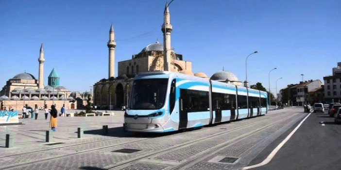 Konya'da tramvay kadına çarptı! Ağır yaralanan kadın hastaneye kaldırıldı