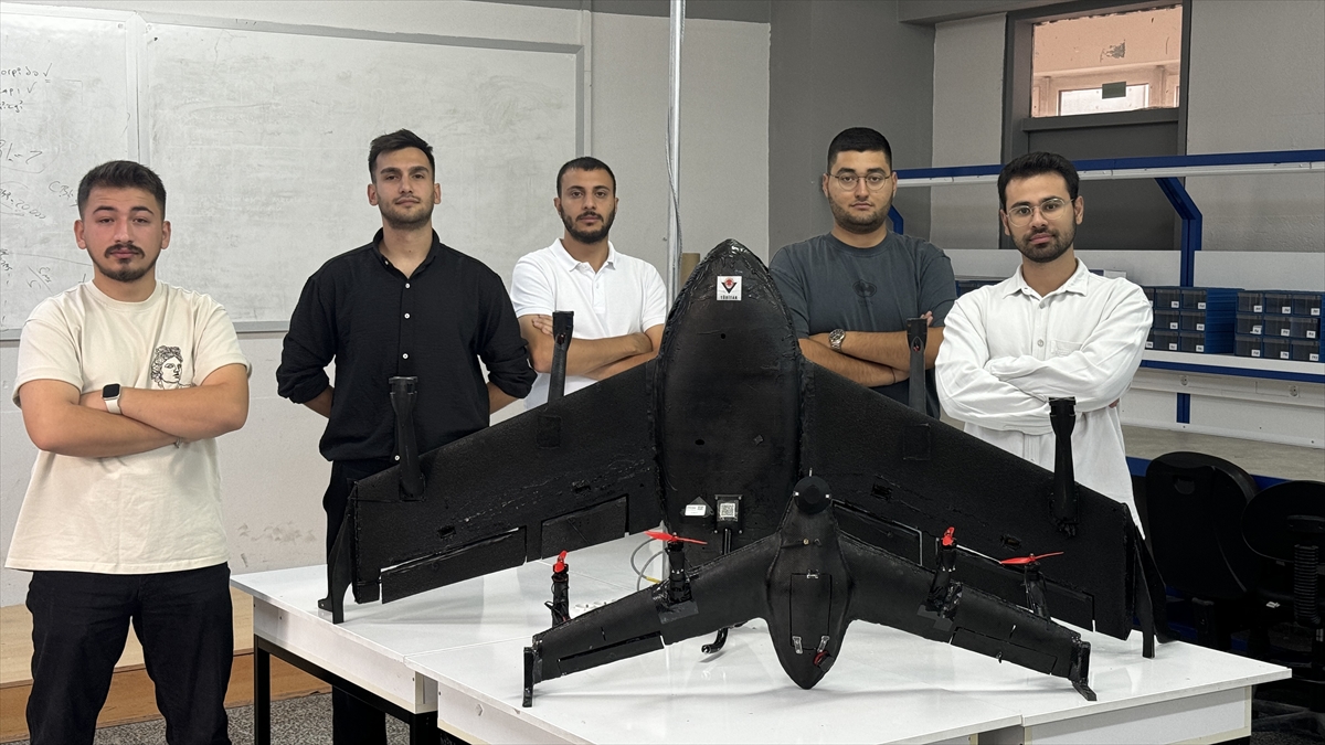 Üniversite öğrencilerinin patentini aldıkları yapay zekalı İHA'sı TEKNOFEST'te yer alıyor