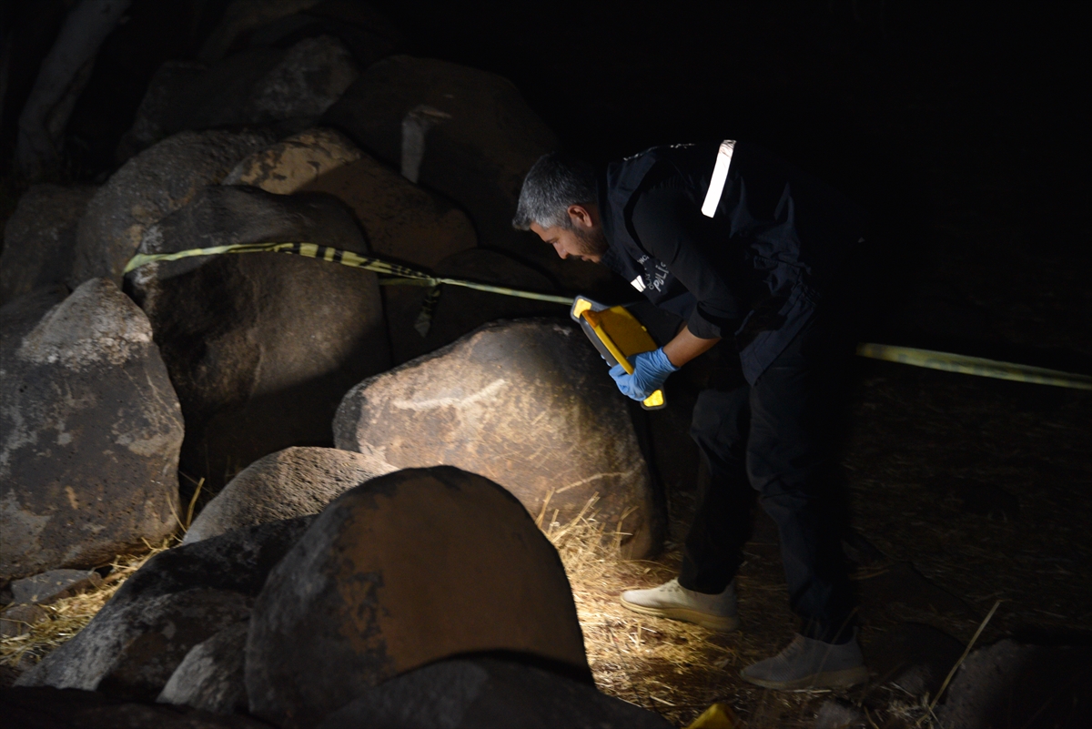 Alacak verecek meselesinde silahlar konuştu! 1'i ağır 2 yaralı