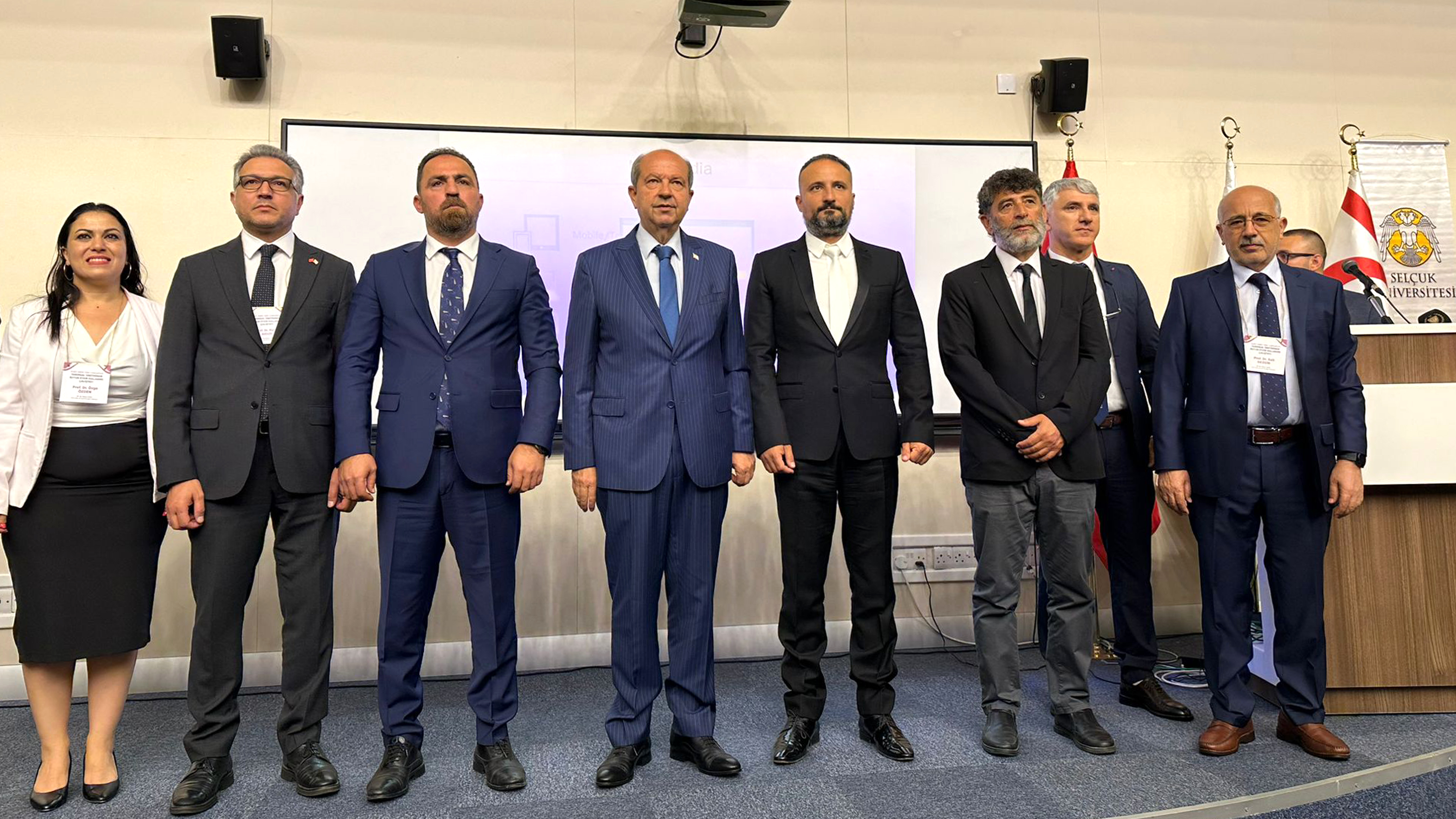 Konya soğuk havada bekleyen yolcuların içini ısıttı