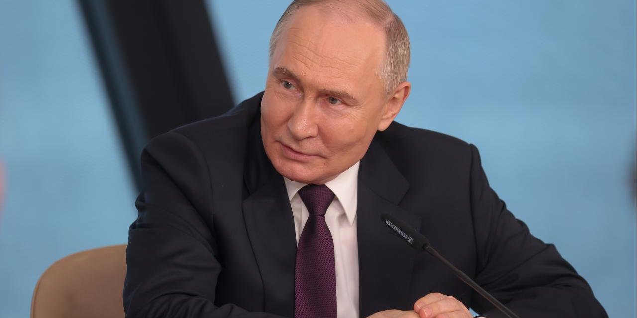 Rusya Devlet Başkanı Putin: Gezegenin çeşitliliğini yansıtan yeni bir dünya düzeni oluşuyor