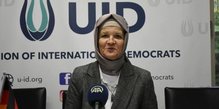 Konyalı vekil Avrupa'da ırkçılığa dikkat çekti!