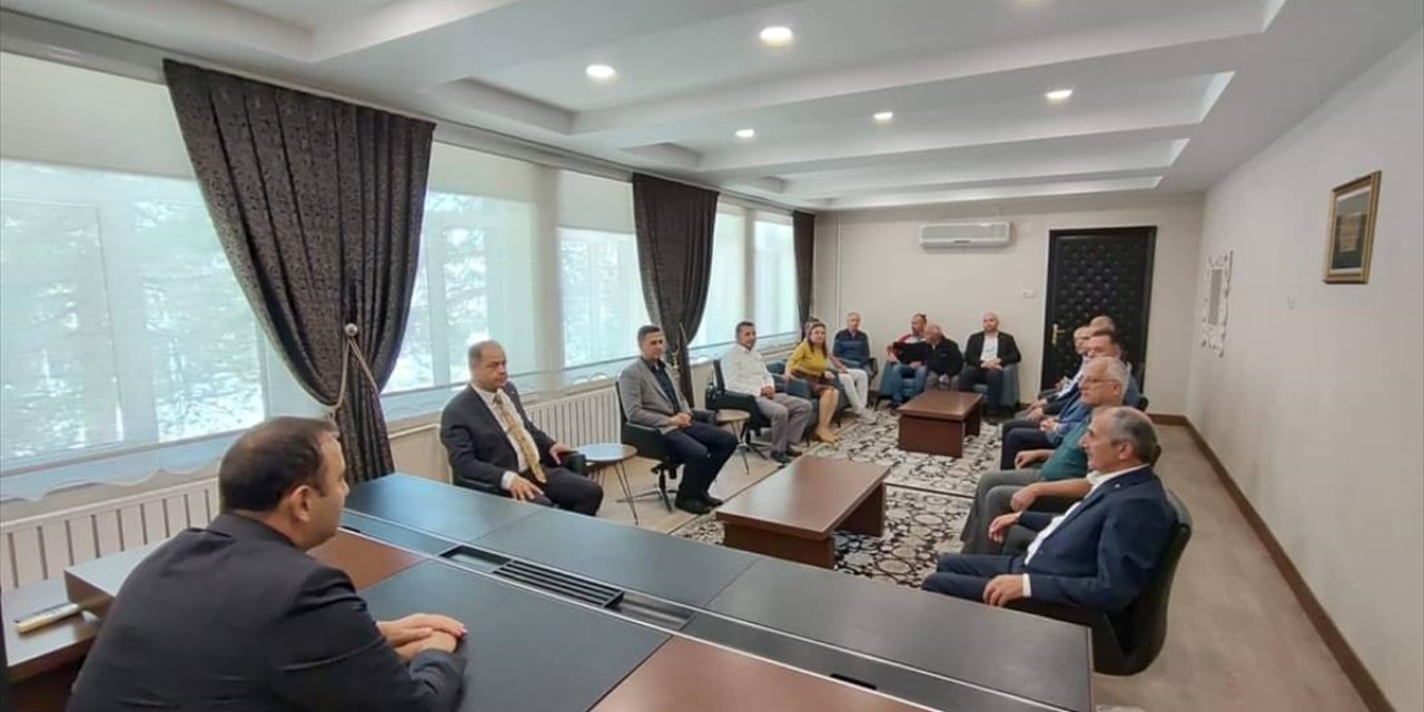 Seydişehir Ticaret ve Sanayi Odasından öğrencilere giysi desteği
