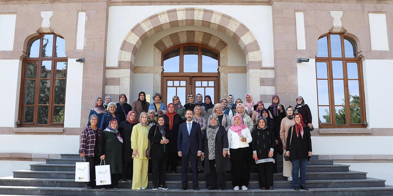 Konya Büyükşehir kadın çiftçileri buluşturdu