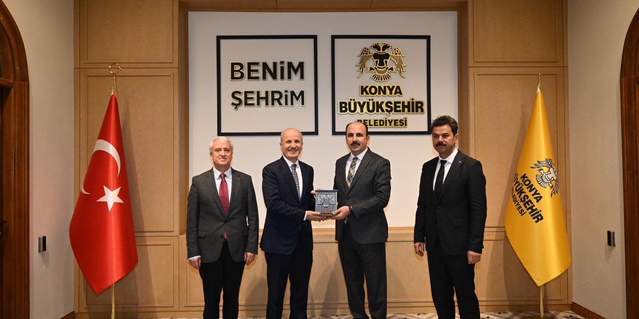 YÖK Başkanı Prof. Dr. Özvar, Başkan Altay’ı ziyaret etti