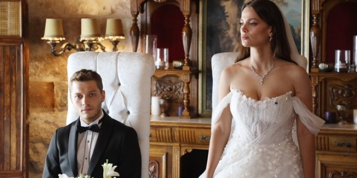 Show TV ile Siyah Kalp yeni bölüm izle full HD,kesintisiz, tek parça… SİYAH KALP 6. BÖLÜM İZLE EKRANI İÇİN TIKLAYINIZ