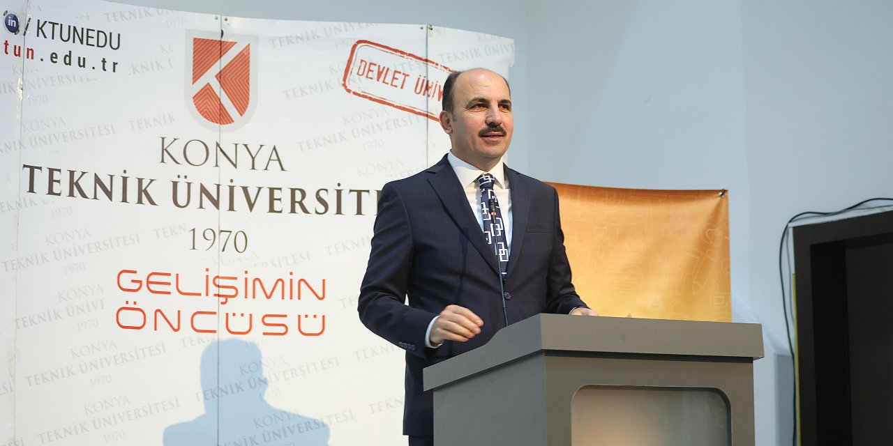 Başkan Altay KTÜN’de mimarlık öğrencileriyle buluştu