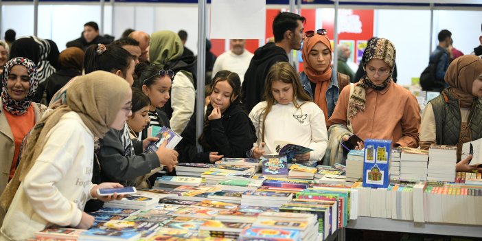 Konya'da şölen başladı! 11. KONYA KİTAP GÜNLERİ KAPILARINI AÇTI