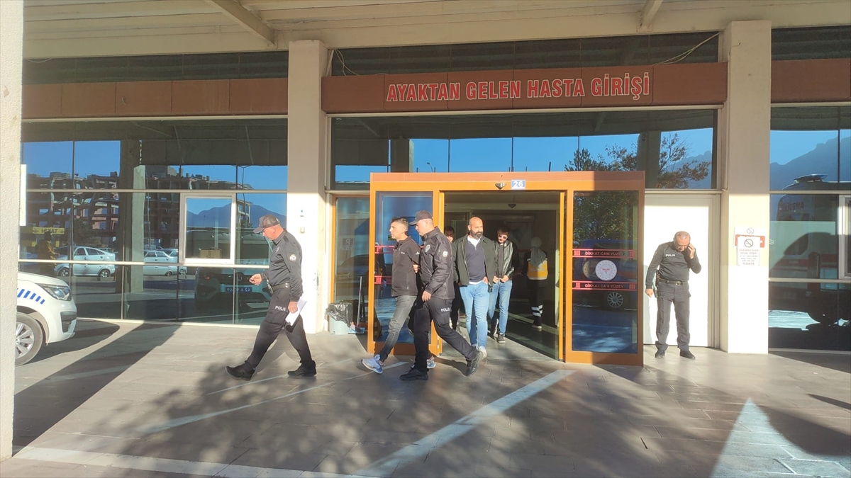 Konya'da park halindeki aracı yaktığı belirlenen şüpheli tutuklandı