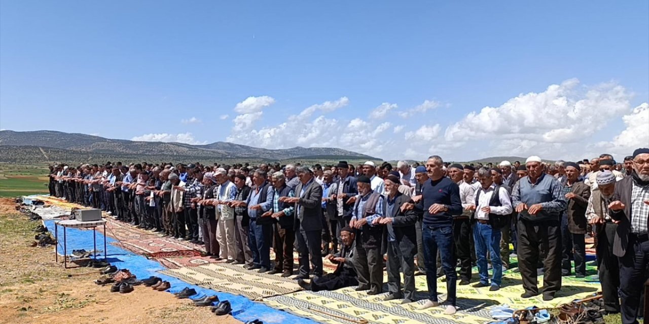 Arkadaşını öldürdüğü sanılırken, kendisinin de bıçaklandığı ortaya çıktı